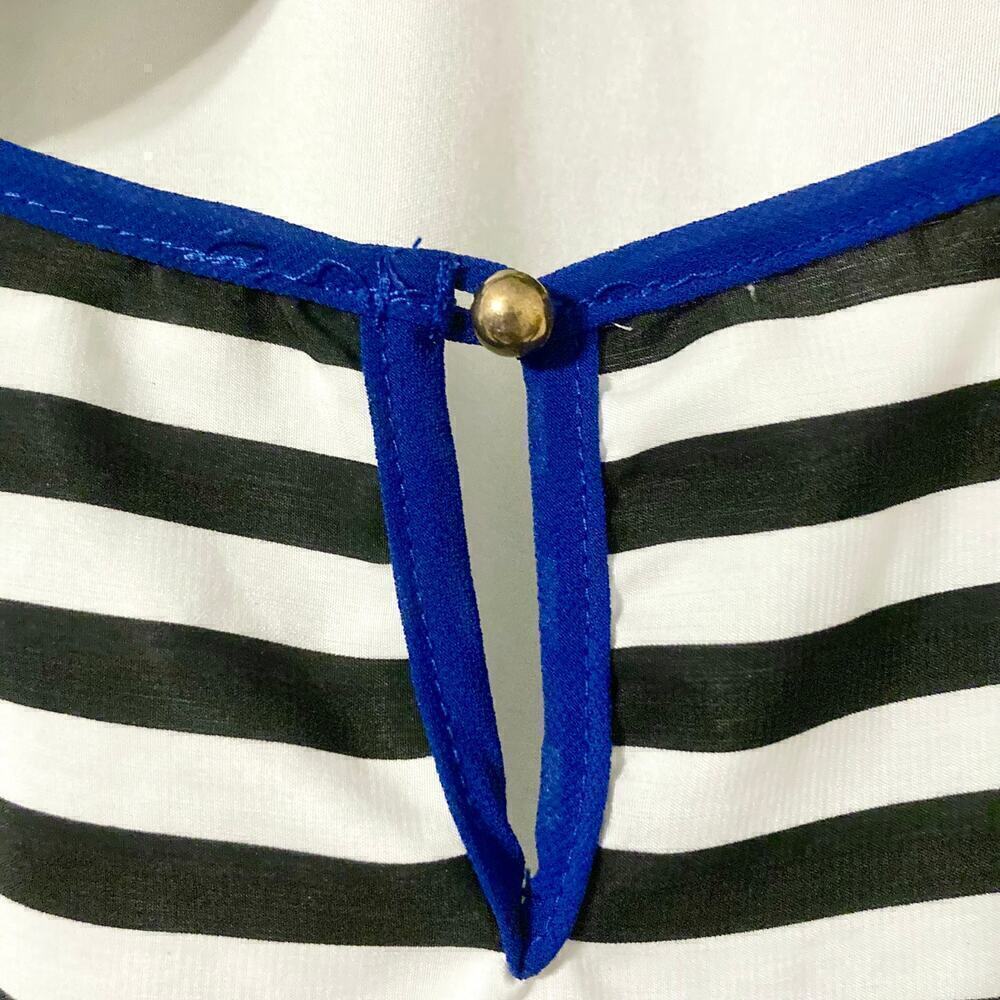 A'gaci Women's M Sleeveless Striped Dress - Picture 9 of 12